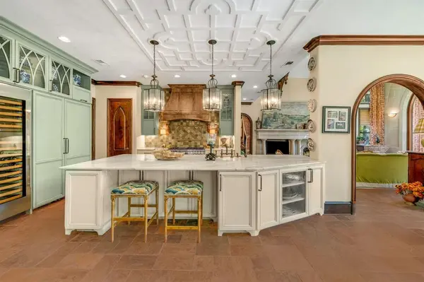 4508 Tour 18 Drive, Flower Mound, TX 75022