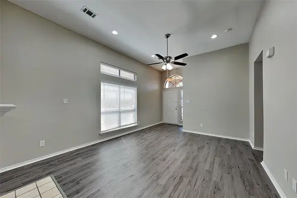 6929 Aston Drive, North Richland Hills, TX 76182