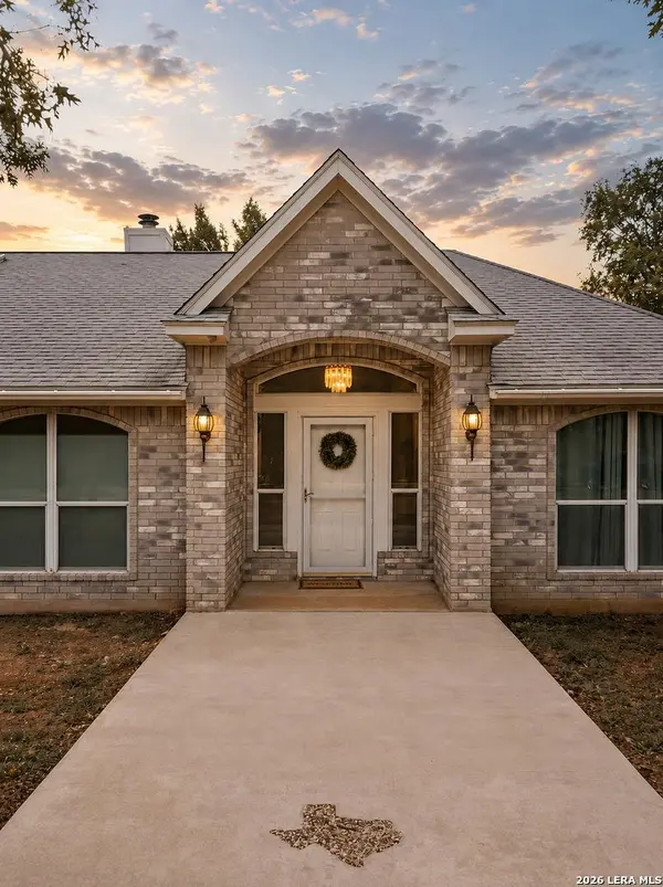 123 Elk RDG, Canyon Lake, TX 78133