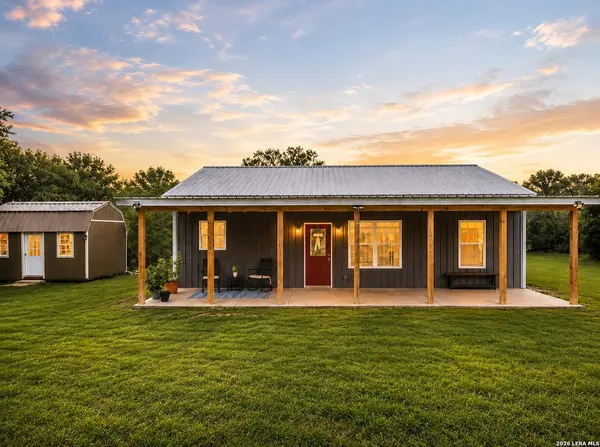 123 Elk RDG, Canyon Lake, TX 78133