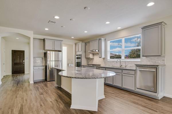 201 Hanging Star LN, Georgetown, TX 78633
