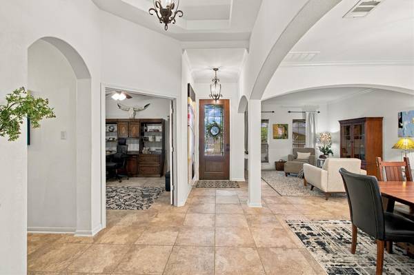 532 Crooked CRK, Buda, TX 78610