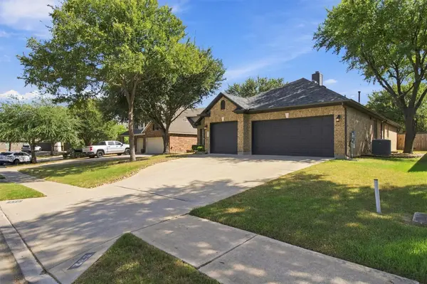 532 Crooked CRK, Buda, TX 78610