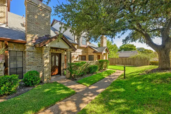 10819 Crown Colony DR #4, Austin, TX 78747