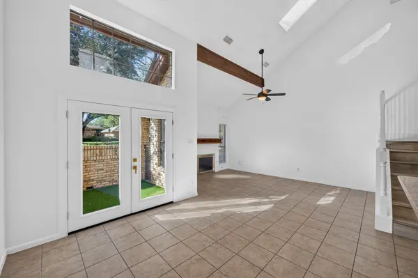 10819 Crown Colony DR #4, Austin, TX 78747