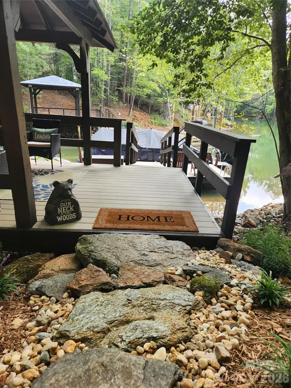 1277 Northview DR, Morganton, NC 28655