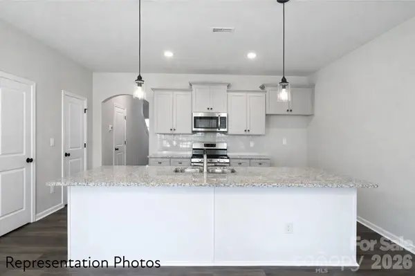 5929 Wallace AVE, Charlotte, NC 28212