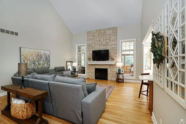 3601 Everett Circle, Manhattan, KS 66503