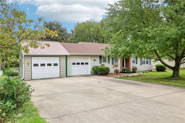 501 Eastwood RD, Harrisonville, MO 64701