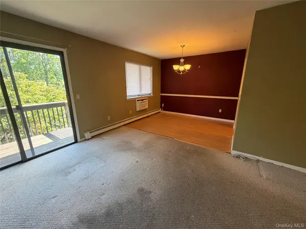 8 Loudon DR #8, Fishkill, NY 12524
