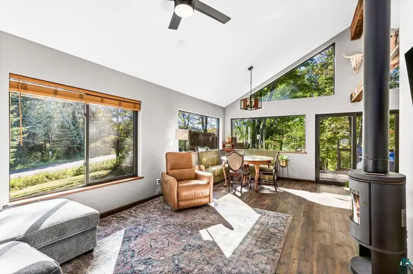 111 Howard Gnesen Rd, Duluth, MN 55811