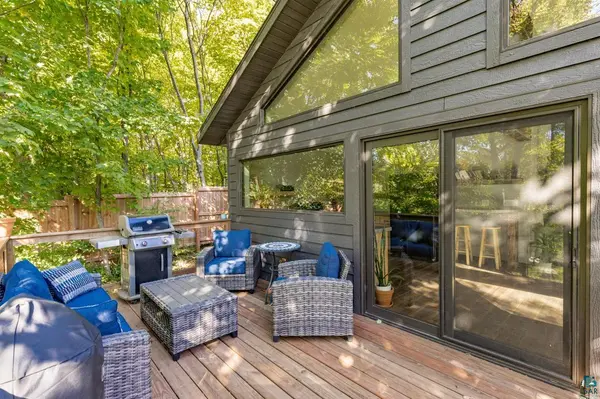 111 Howard Gnesen Rd, Duluth, MN 55811