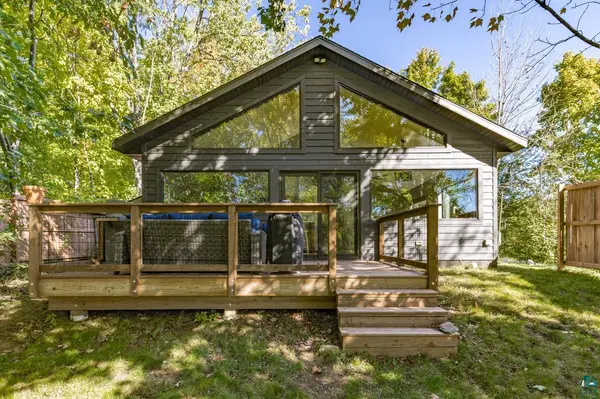 111 Howard Gnesen Rd, Duluth, MN 55811