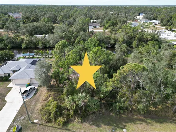 1993 CEDARWOOD ST, Port Charlotte, FL 33948