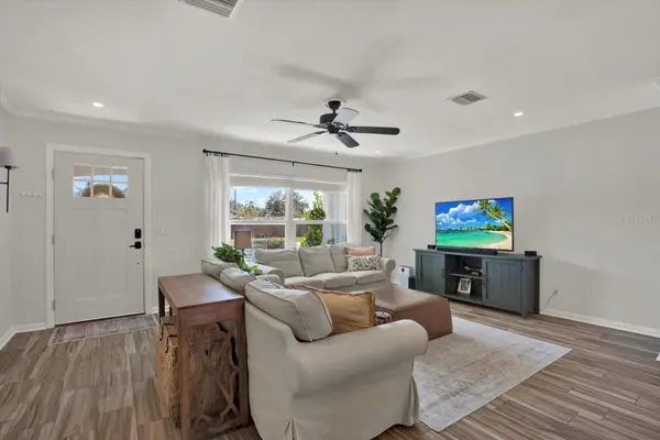 1858 PEACEFUL LN W, Largo, FL 33756