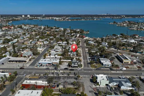 429 70TH AVE, St Pete Beach, FL 33706