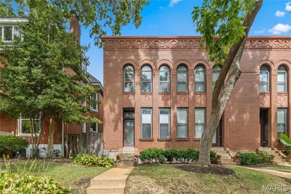 4343 Laclede AVE #H, St Louis, MO 63108