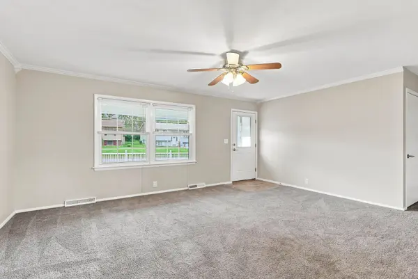 2803 N Pine ST, Davenport, IA 52804