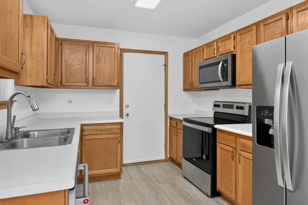 13328 Red Cedar LN, Plainfield, IL 60544
