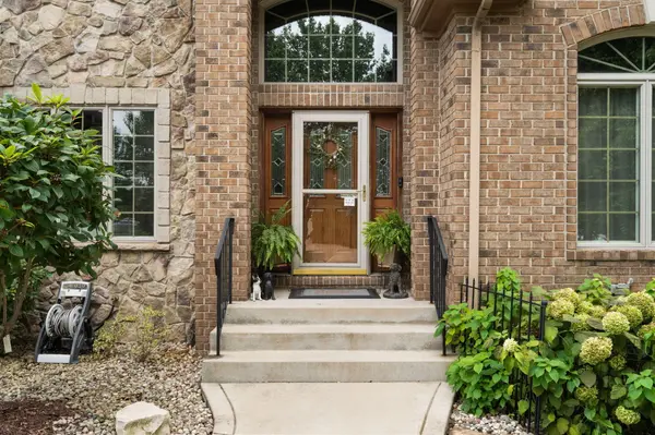 1132 Barrington CT, Schererville, IN 46375