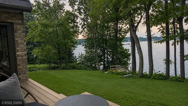4210 Fairview LN, Madison Lake, MN 56063