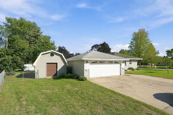 7016 90th ST S, Cottage Grove, MN 55016