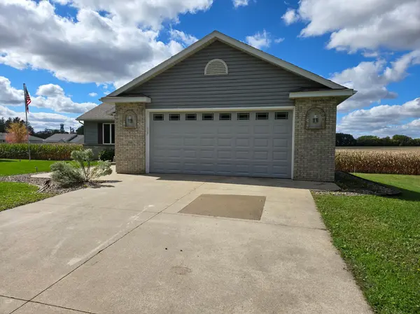 500 4TH AVE NE, Hayfield, MN 55940