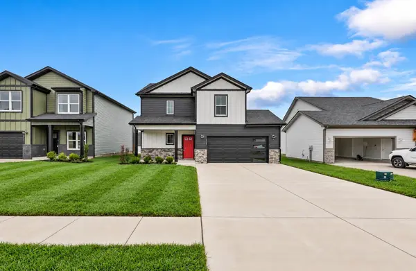 2716 Brewster Dr, Clarksville, TN 37042