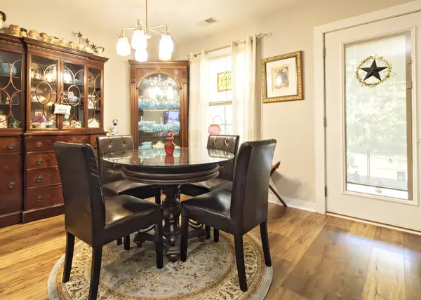 103 Brook Ct, White House, TN 37188