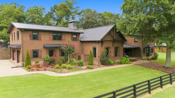 9862 Sam Donald Rd, Nolensville, TN 37135