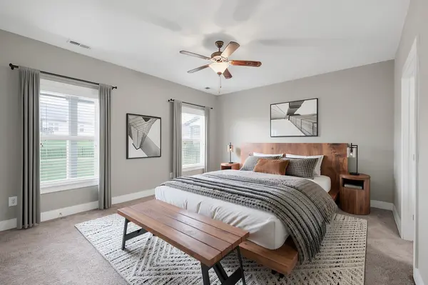 2323 Stockwood Trl, Thompsons Station, TN 37179