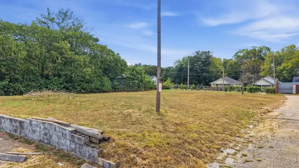 2207 Cheek Street, Chattanooga, TN 37406