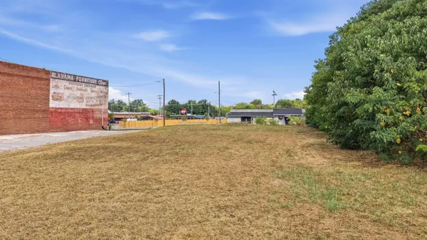 2207 Cheek Street, Chattanooga, TN 37406