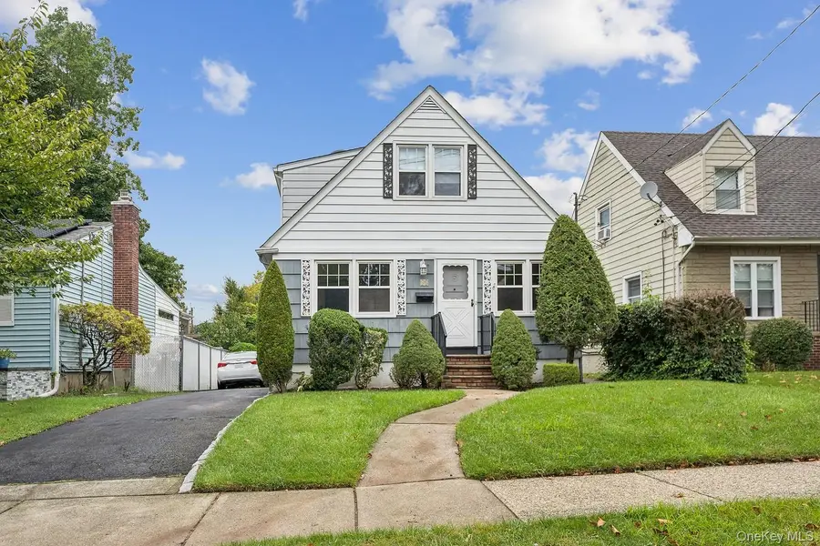 41 Margaretta CT, Staten Island, NY 10314