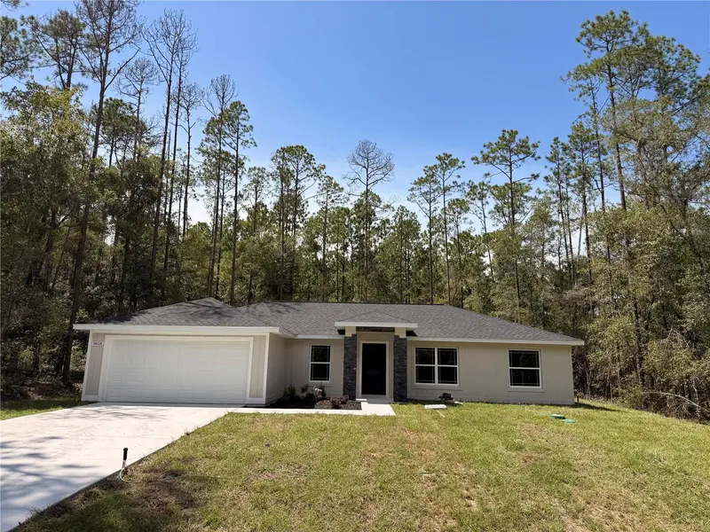 9818 N PEWTER AVE, Citrus Springs, FL 34434