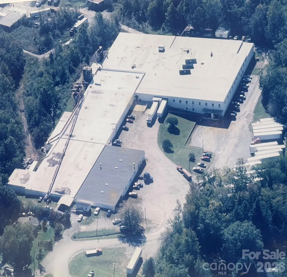 1603 Leonard ST, Ramseur, NC 27316