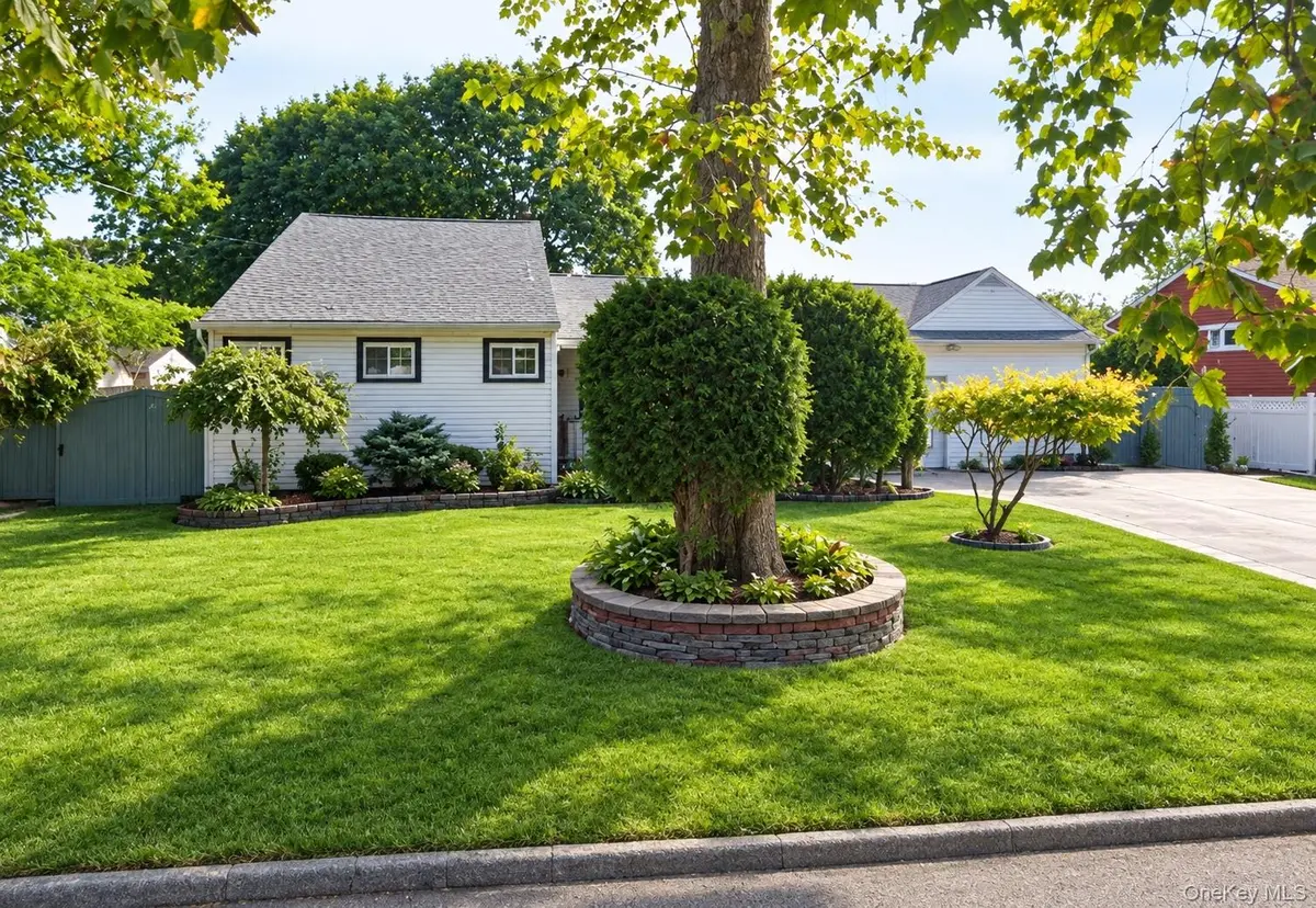 1327 Brooklyn BLVD, Bay Shore, NY 11706