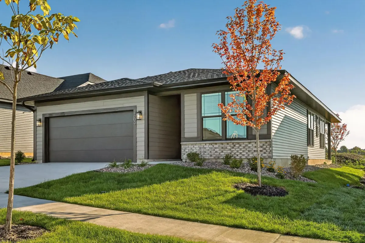 2609 Switchgrass Court NW, Rochester, MN 55901