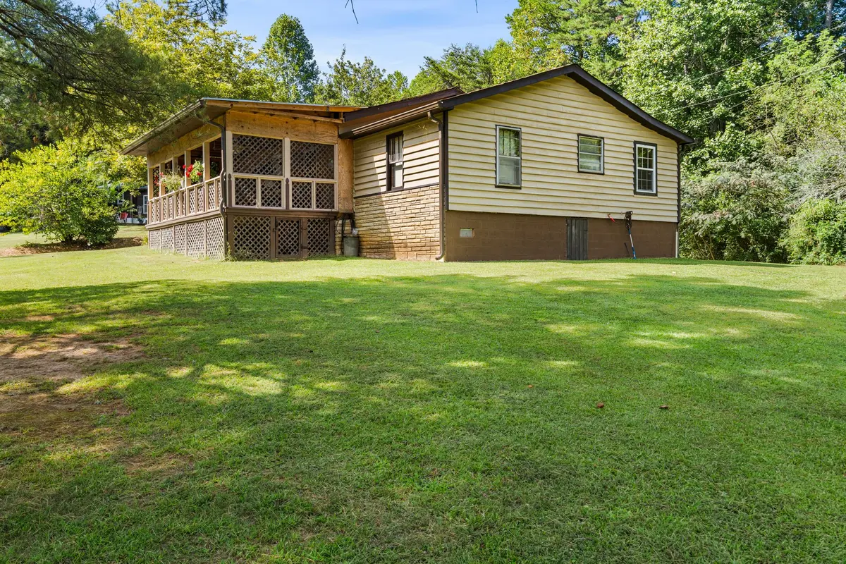 44 Little Wolf Creek Rd, Murphy, NC 28906
