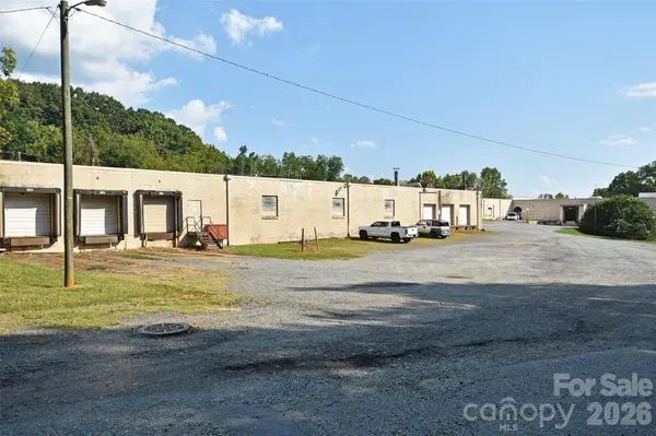 1603 Leonard ST, Ramseur, NC 27316