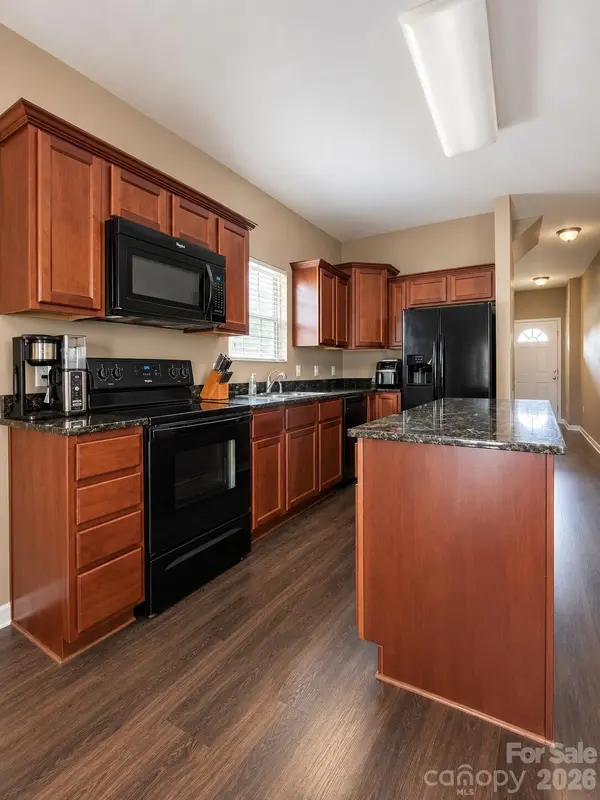 117 Lookout Point PL, Mooresville, NC 28115
