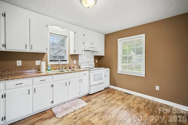 826 2nd ST, Kings Mountain, NC 28086
