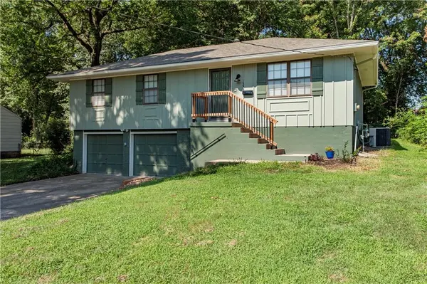 1334 S Main ST, Independence, MO 64055