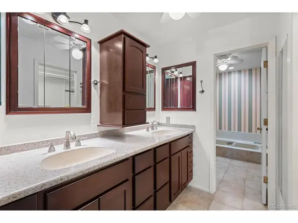 6159 E Briarwood, Centennial, CO 80112