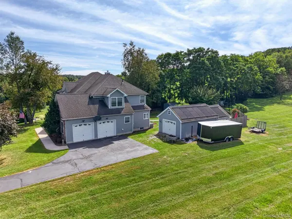 23 Dickison RD, Westtown, NY 10998