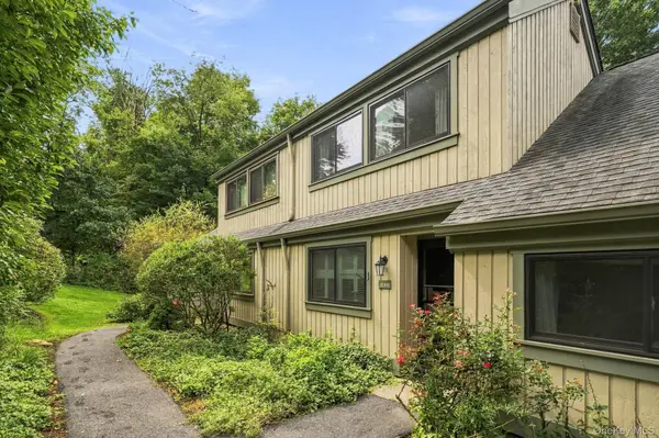 154 Heritage HLS #B, Somers, NY 10589