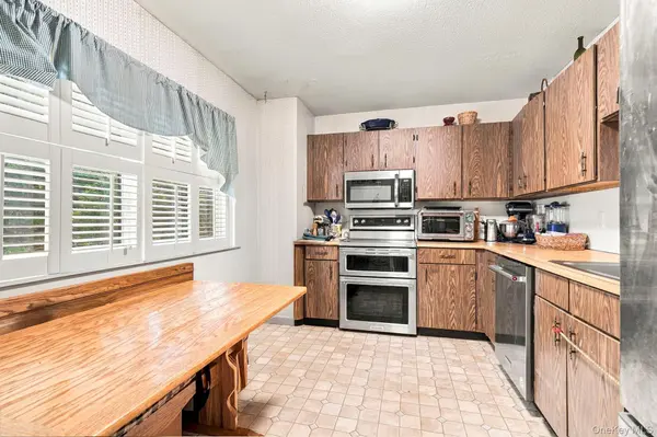 154 Heritage HLS #B, Somers, NY 10589