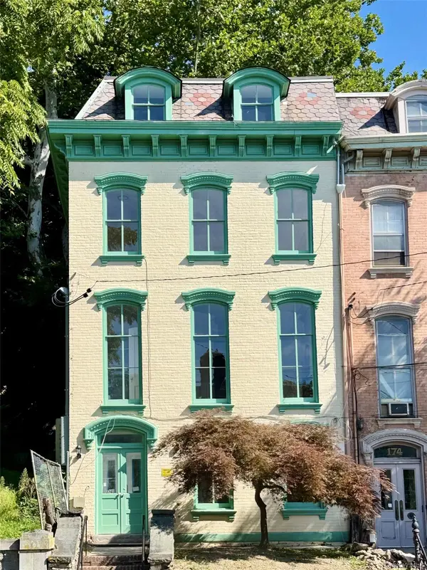 176 South ST #1, Newburgh, NY 12550