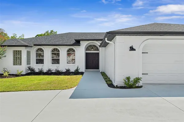 34 WOODHOLLOW LN, Palm Coast, FL 32164