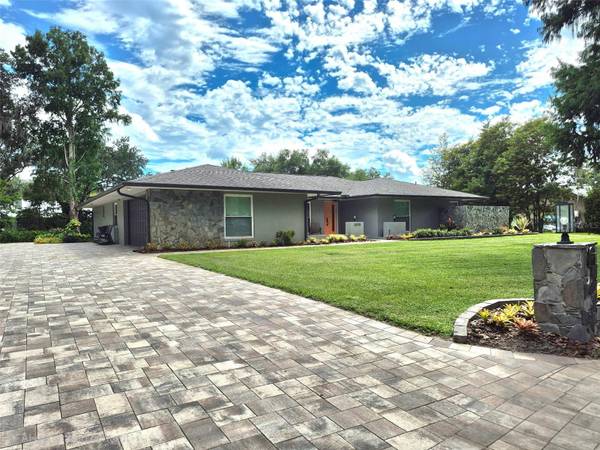 5370 WHISPERING PINE CIR, St Cloud, FL 34771